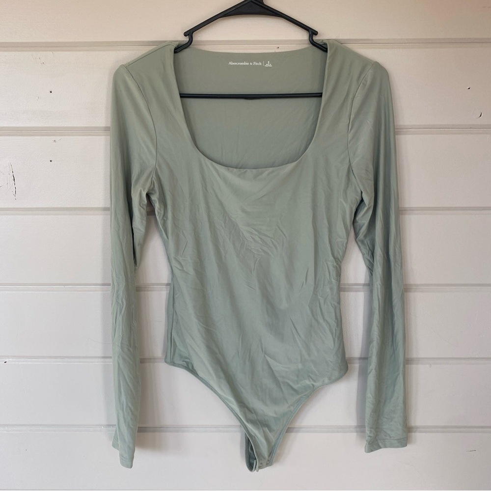 Abercrombie & Fitch Women's Long Sleeved Body Suit Size Small In Mint Green